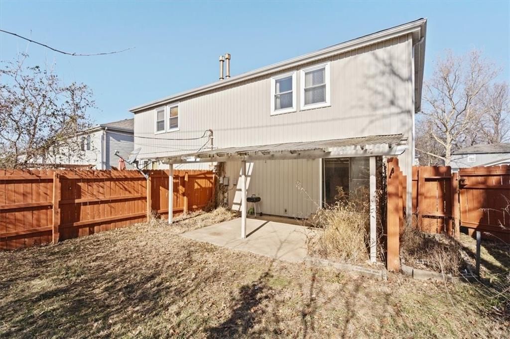 7815 W 61st Terrace — photo 27