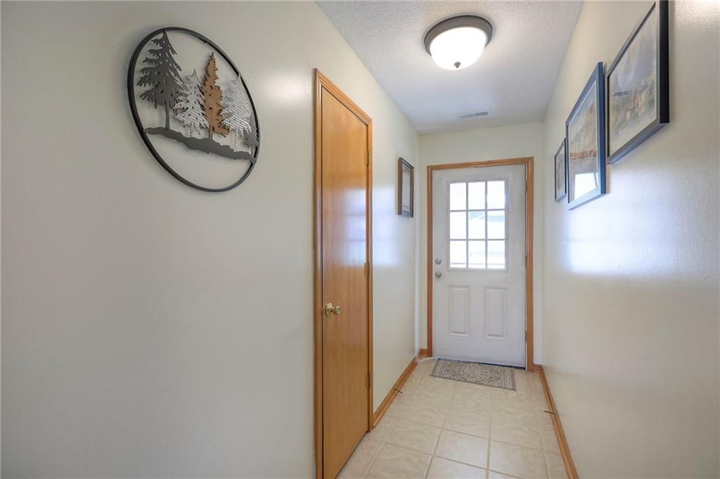 702 Twilight Court — photo 3