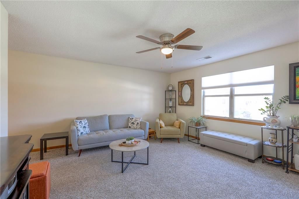 702 Twilight Court — photo 6