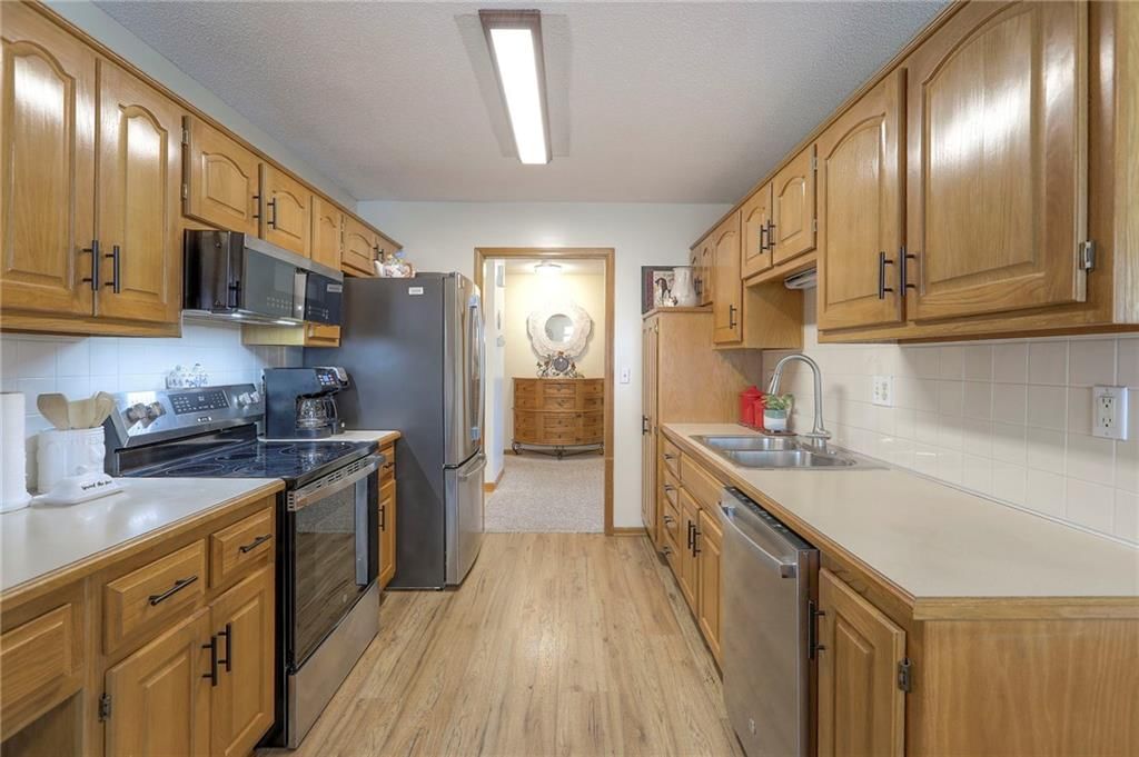 702 Twilight Court — photo 8