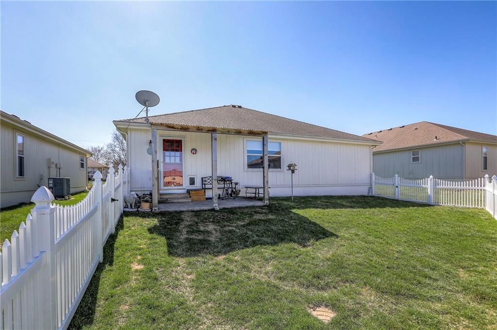 702 Twilight Court — photo 23