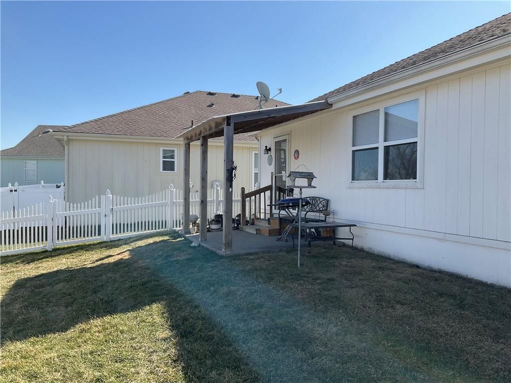 702 Twilight Court — photo 24