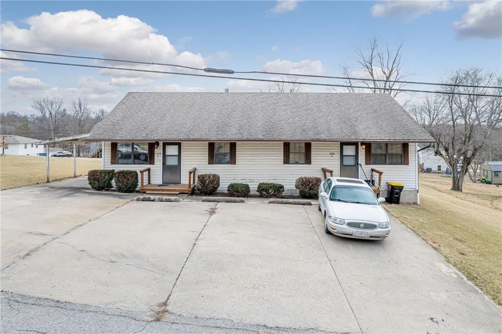 1508 W William Street, Savannah, MO