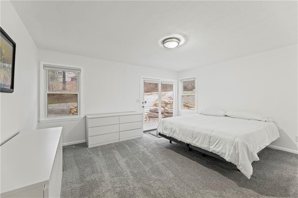 304 Lancelot Drive — photo 13