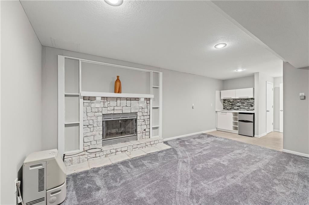 304 Lancelot Drive — photo 26