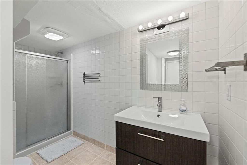 304 Lancelot Drive — photo 29