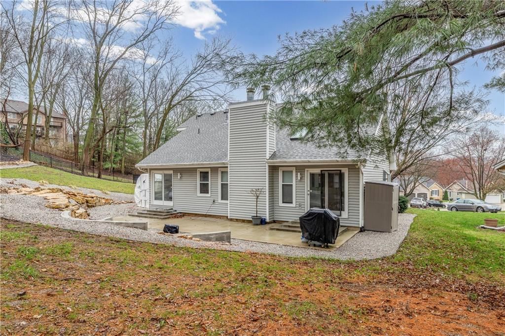 304 Lancelot Drive — photo 35