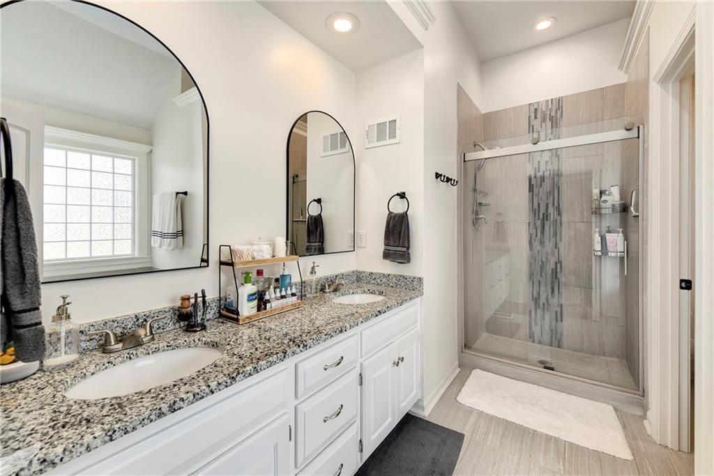 8300 NW 76th Terrace — photo 30