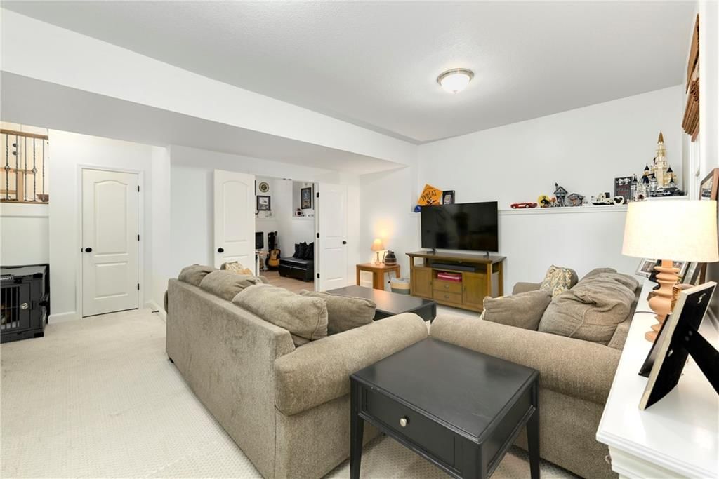 8300 NW 76th Terrace — photo 35