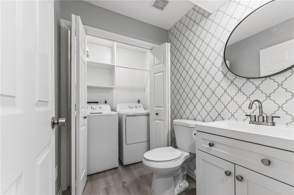 12545 Broadmoor Street — photo 9