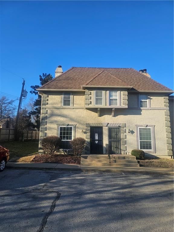 8334 Metcalf Avenue — photo 2
