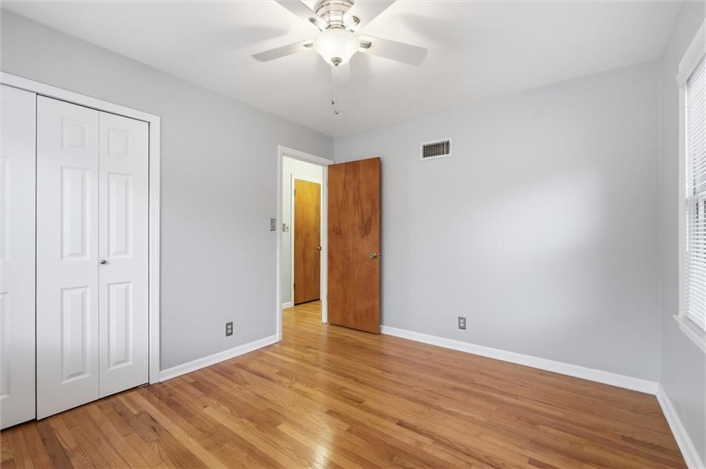 6717 W 79th Street — photo 10