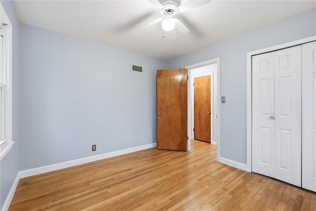 6717 W 79th Street — photo 11