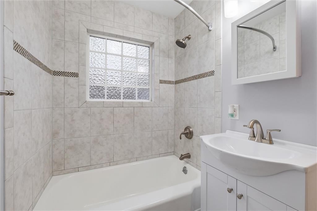 6717 W 79th Street — photo 15