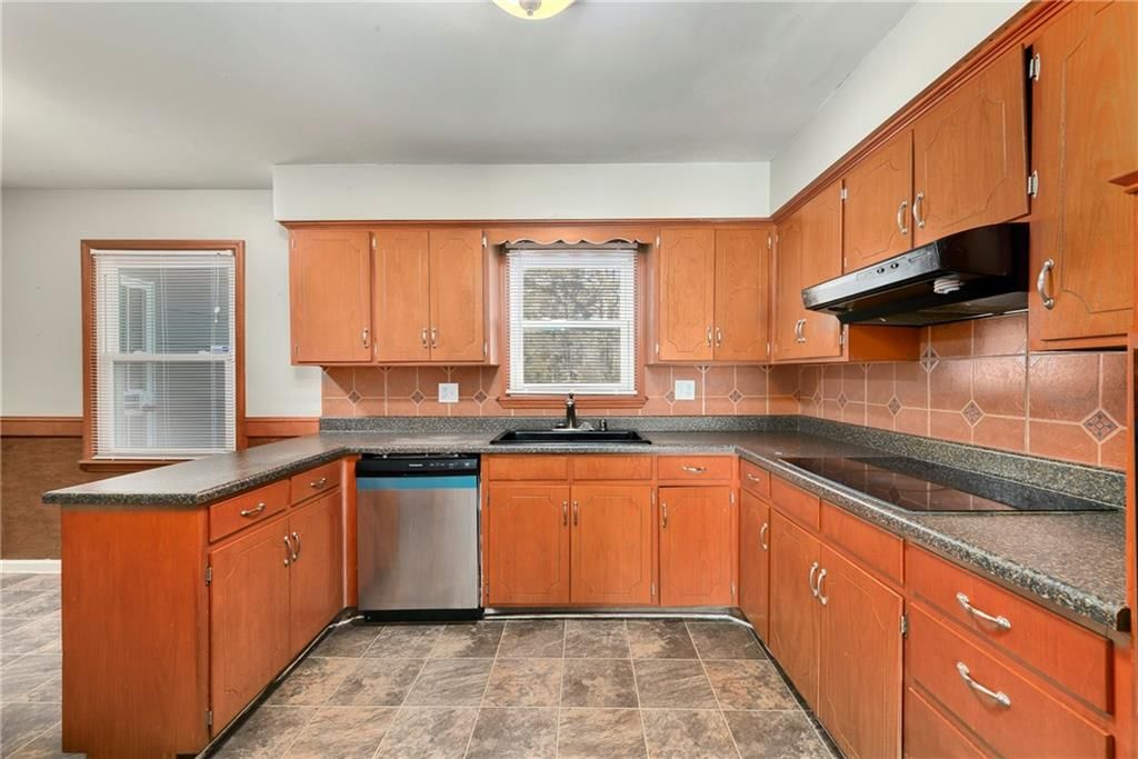 6316 E 109TH Terrace — photo 9