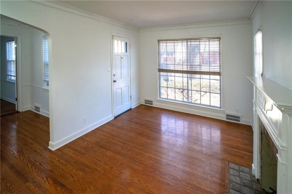 8016 Pennsylvania Street — photo 4