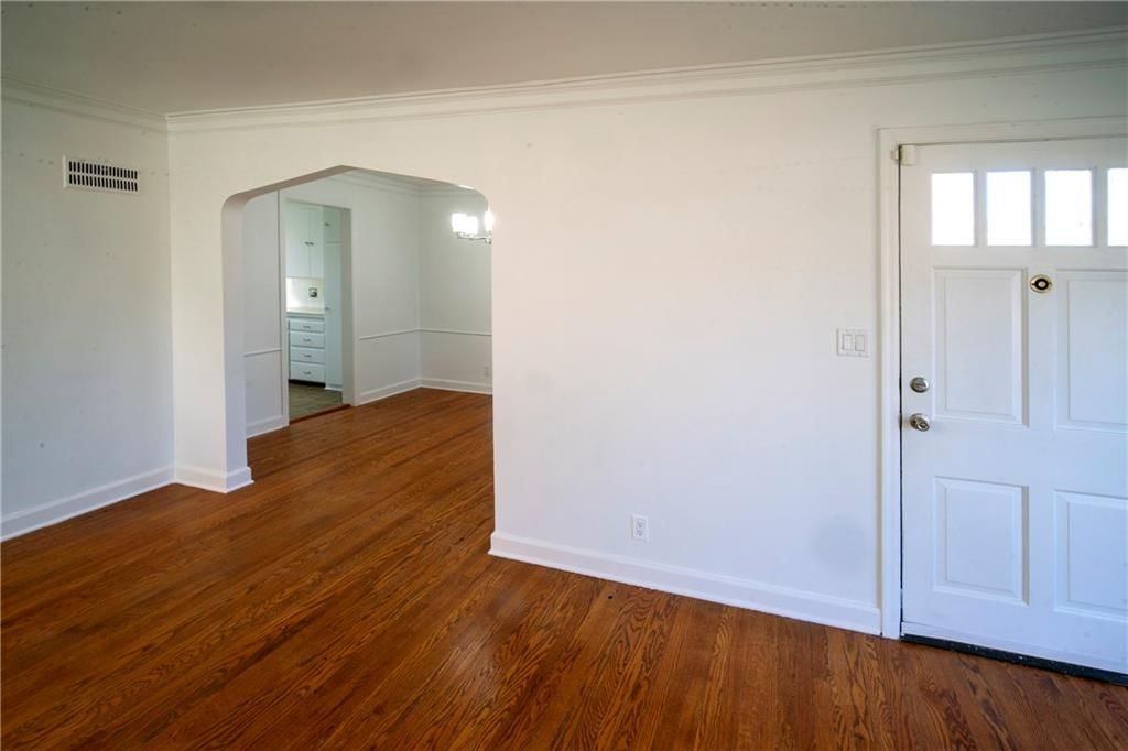 8016 Pennsylvania Street — photo 9