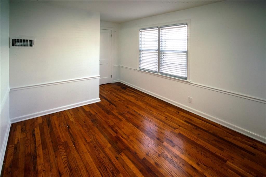 8016 Pennsylvania Street — photo 12