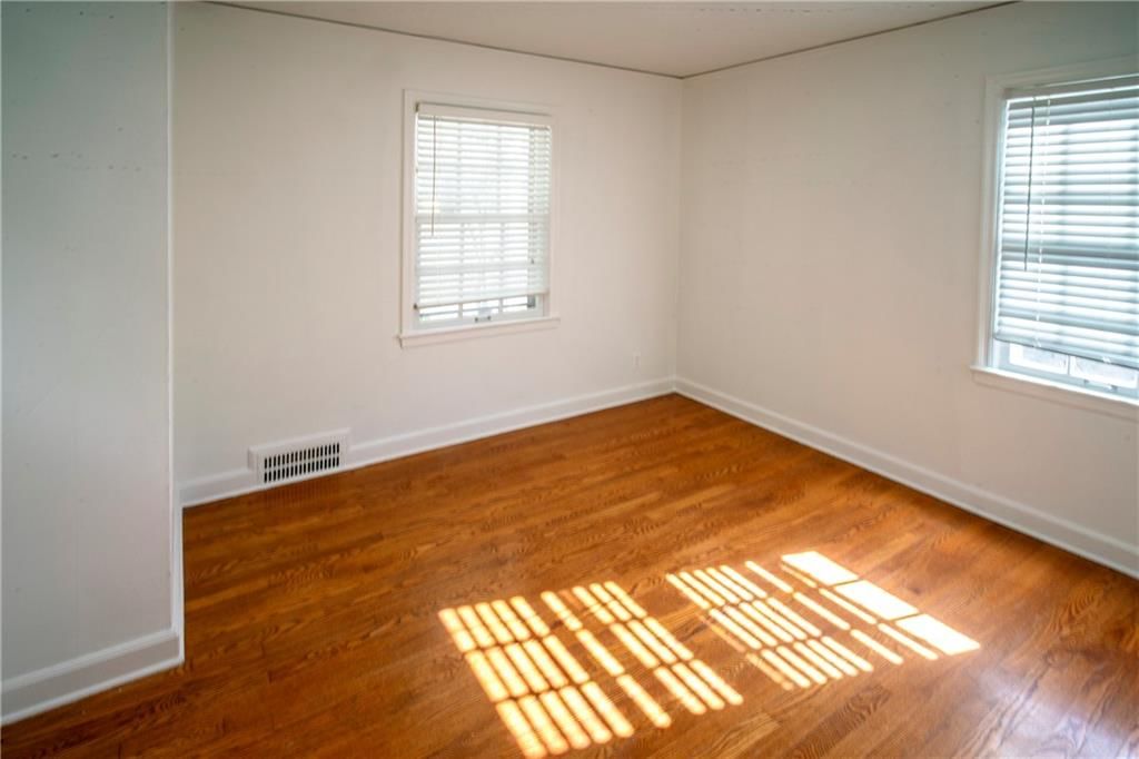 8016 Pennsylvania Street — photo 21