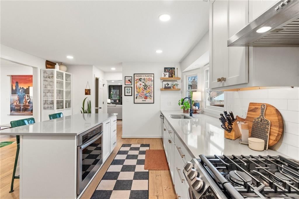 12806 Pembroke Circle — photo 13