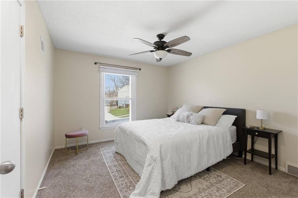 10401 Westgate Street — photo 19