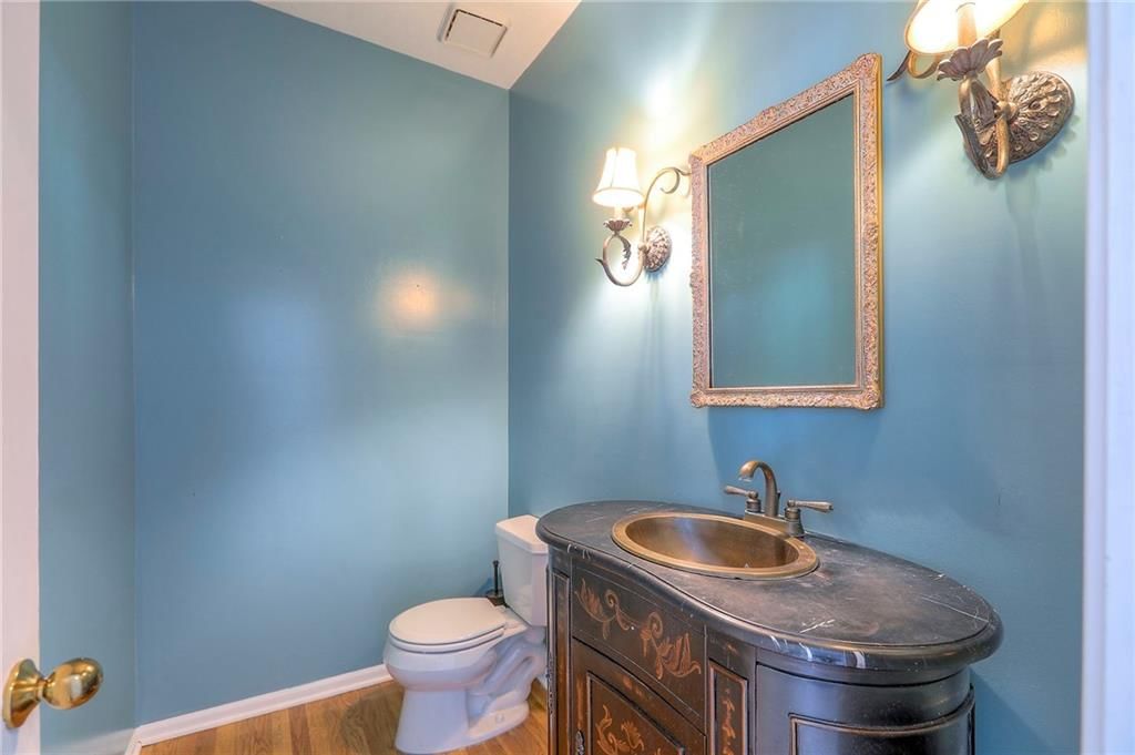 5708 W 129th Street — photo 21