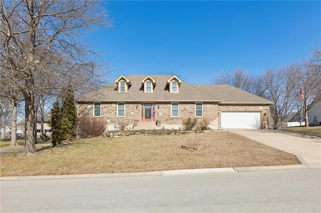 15424 Poplar Street — photo 2