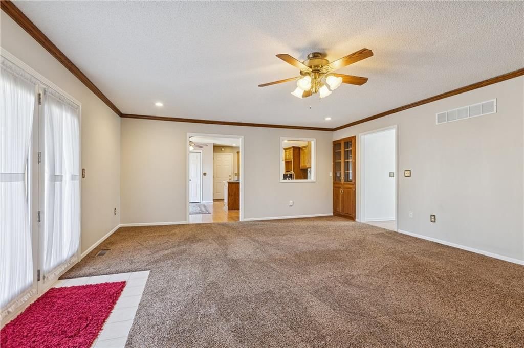 15424 Poplar Street — photo 11