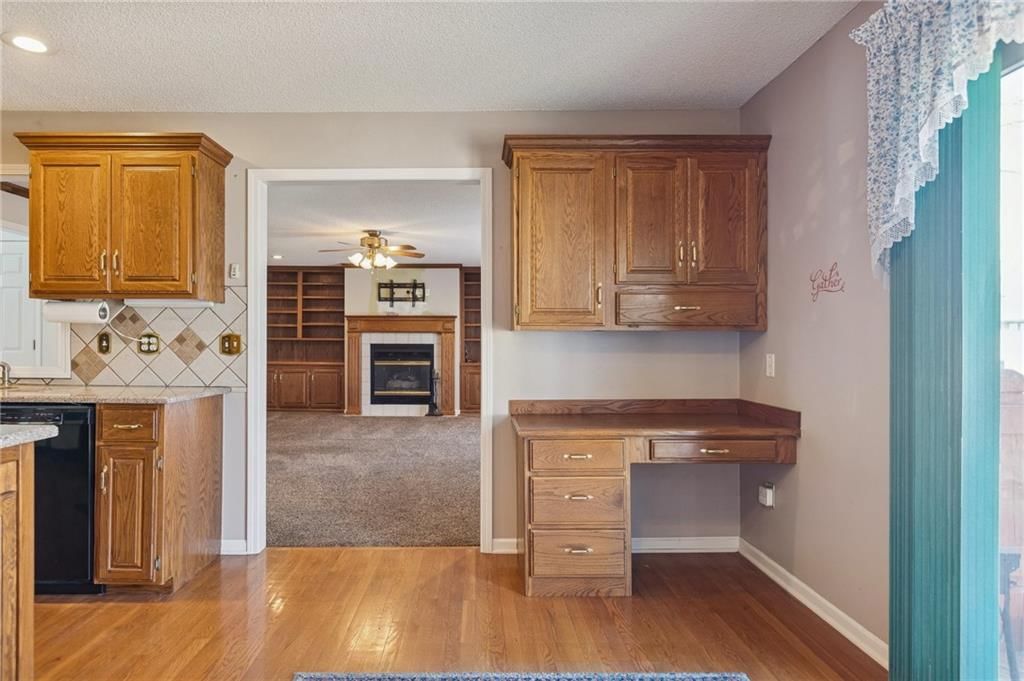 15424 Poplar Street — photo 13
