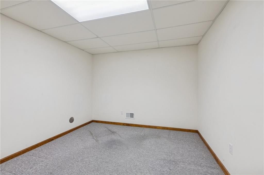 15424 Poplar Street — photo 34