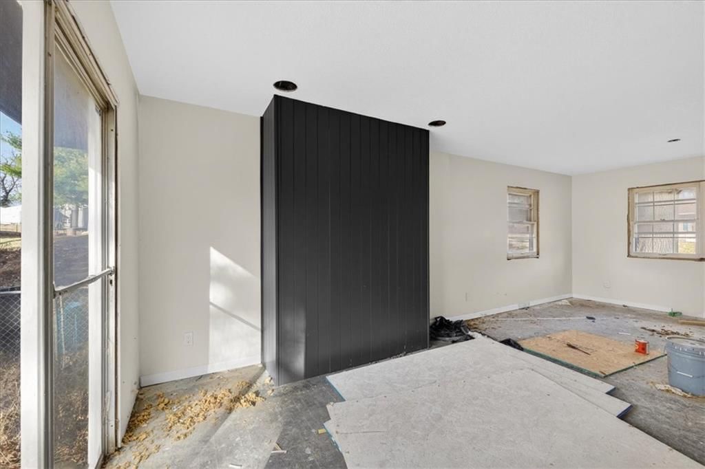 8019 Oakland Avenue — photo 5