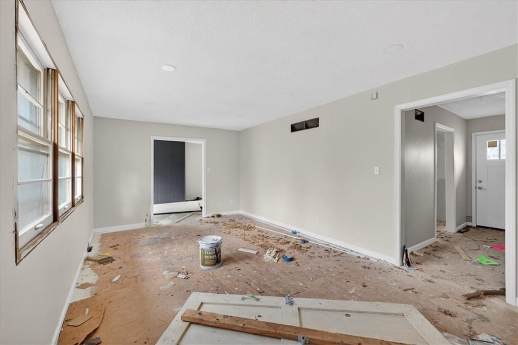 8019 Oakland Avenue — photo 6