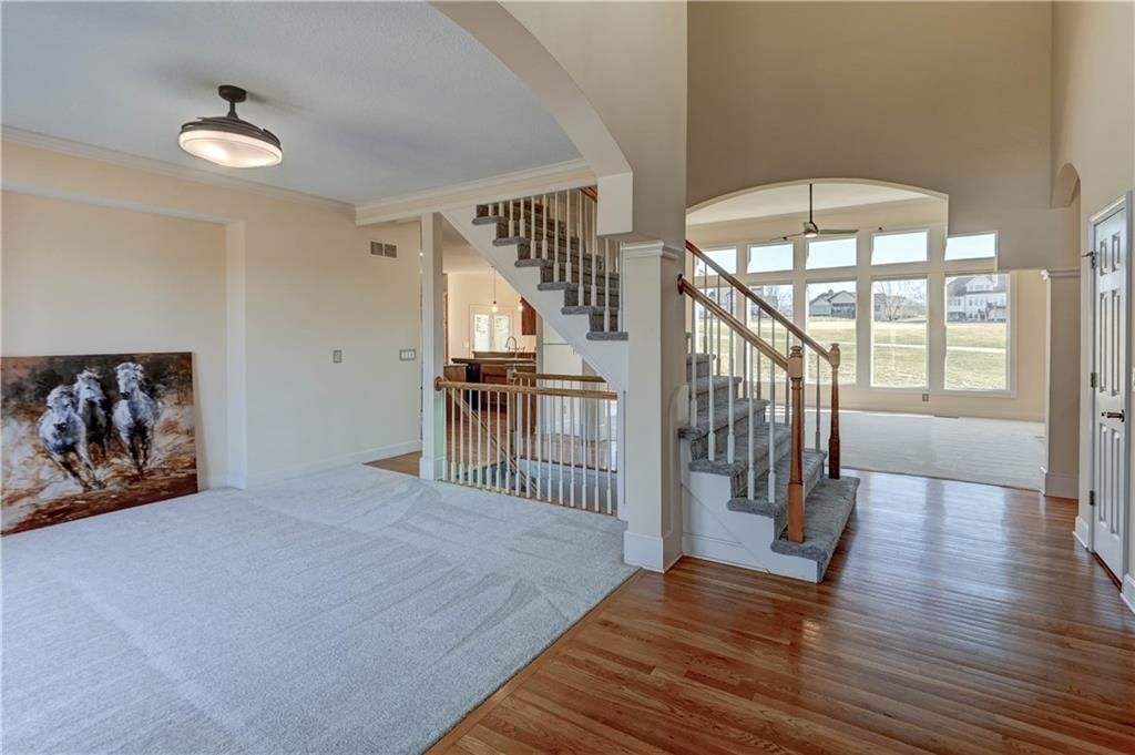 9625 CAILLER Drive — photo 3