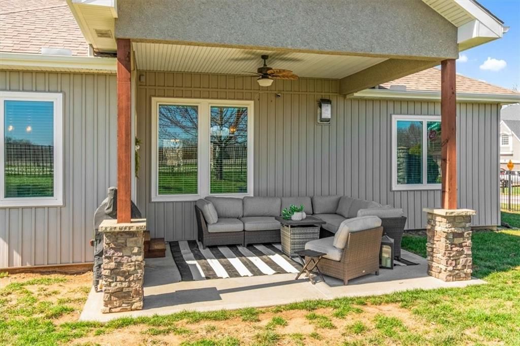 4100 SE Kyle Phillip Court — photo 33