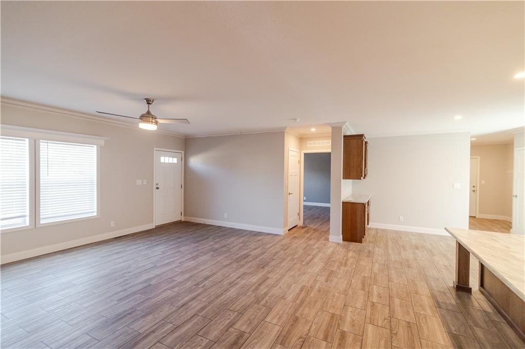 1121 N 6th Street — photo 9