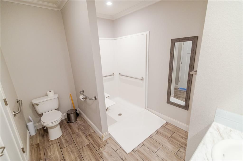 1121 N 6th Street — photo 14