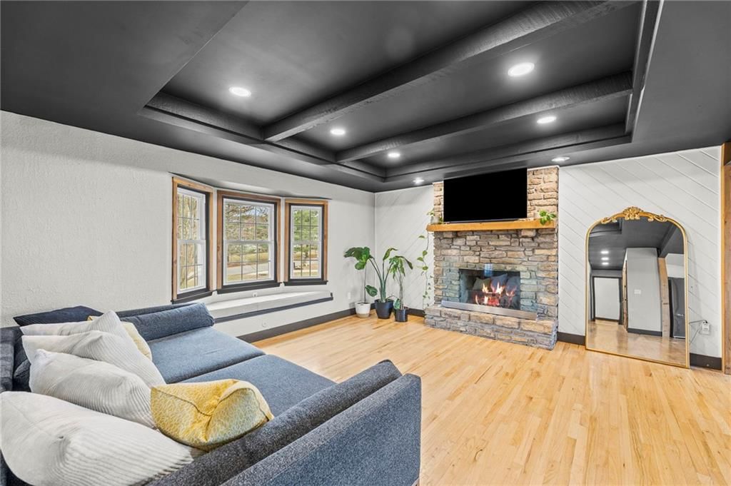 24460 W 54th Street — photo 8