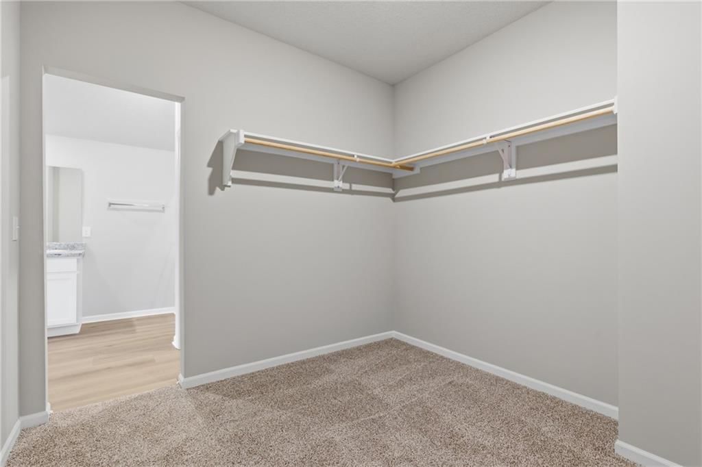 565 W Bluebird Street — photo 23