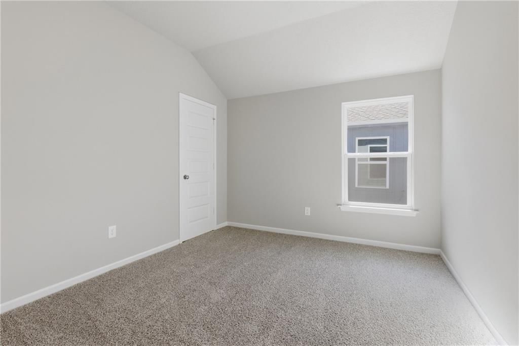 565 W Bluebird Street — photo 29