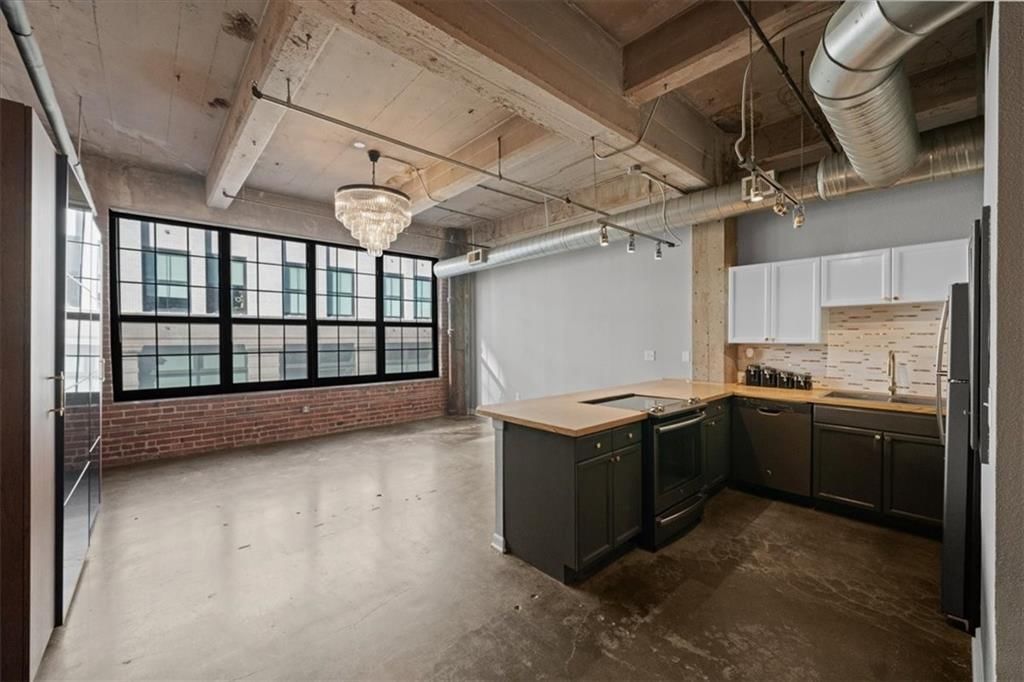 715 May Street — photo 9