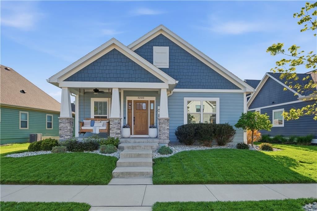 3205 SW Mary Street, Lee's Summit, MO