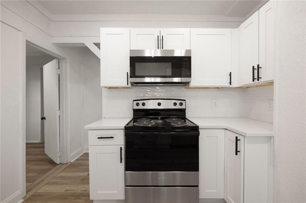 10515 E Lake Drive — photo 11