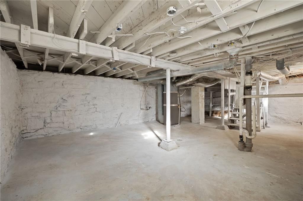 10515 E Lake Drive — photo 21