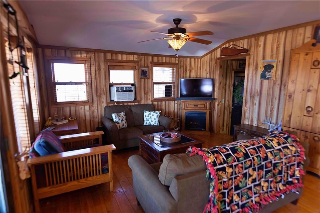 21195 Edgerton Junction Road — photo 56