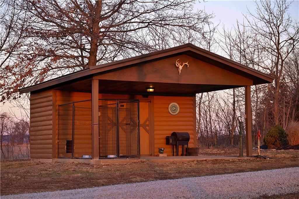 21195 Edgerton Junction Road — photo 65