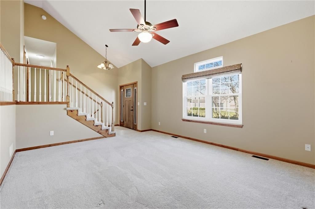 1321 SE Princeton Drive — photo 8