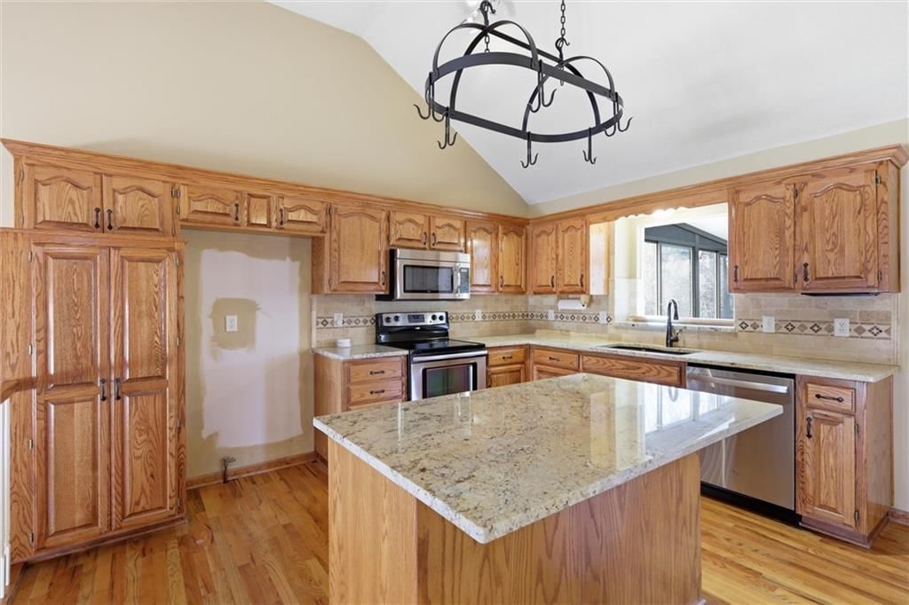 1321 SE Princeton Drive — photo 13