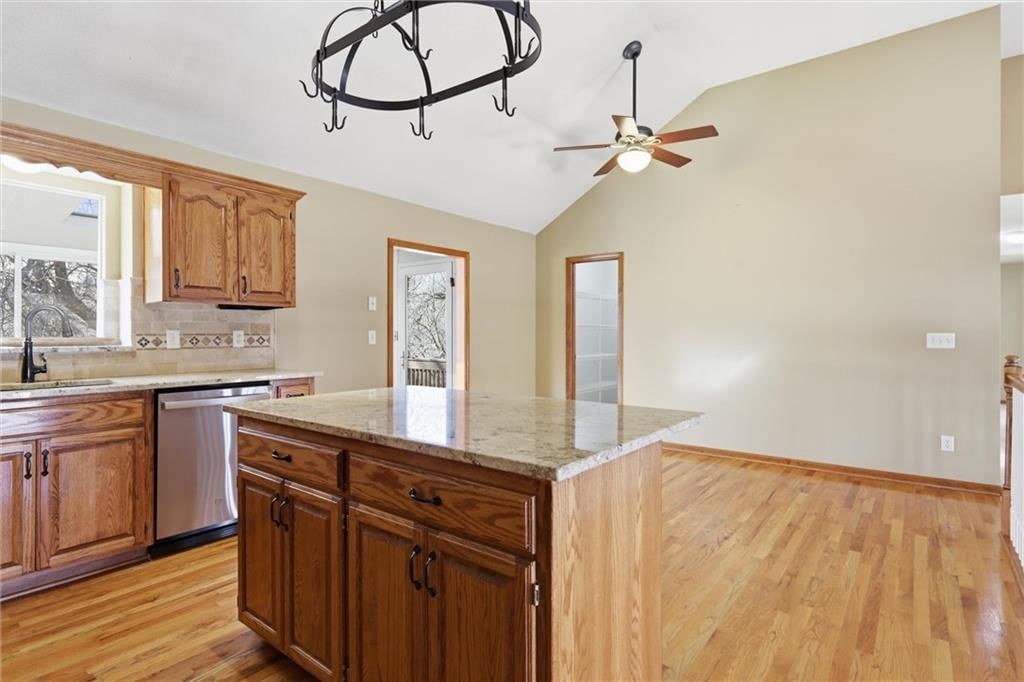 1321 SE Princeton Drive — photo 15