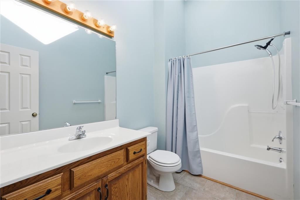 1321 SE Princeton Drive — photo 29