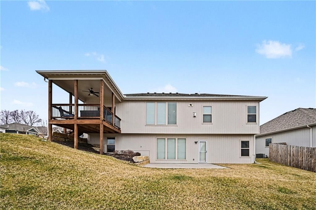 8715 NW 74th Terrace — photo 34